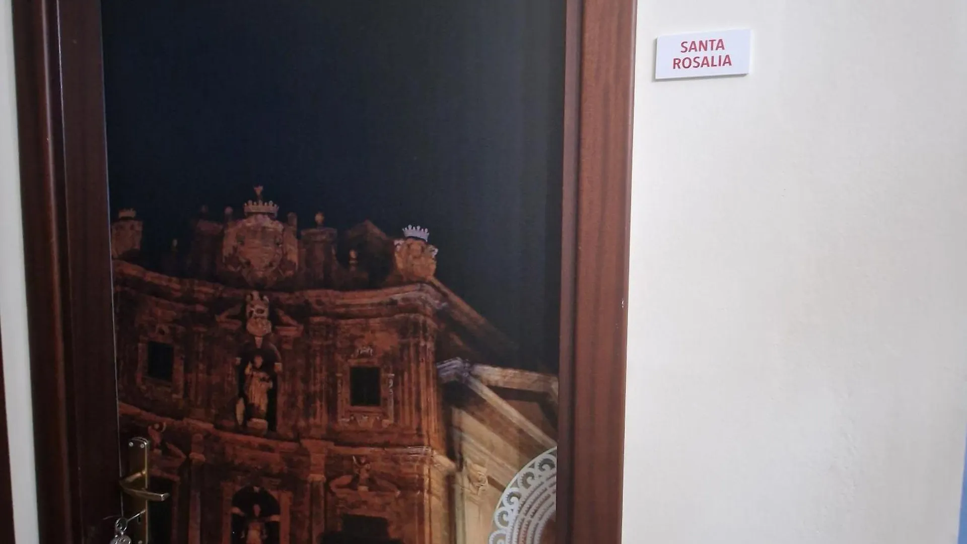 ***  Arco Di Trionfo Palermo Bed & Breakfast イタリア