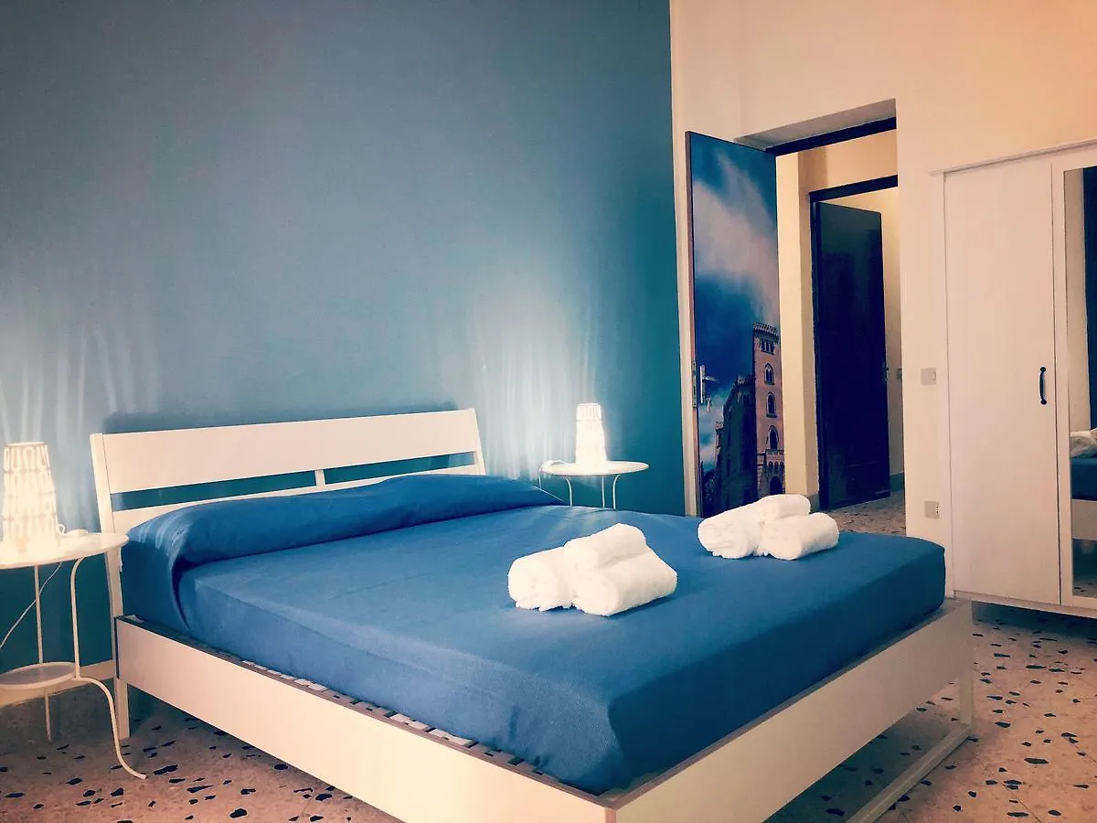 Arco Di Trionfo Palermo Bed & Breakfast イタリア